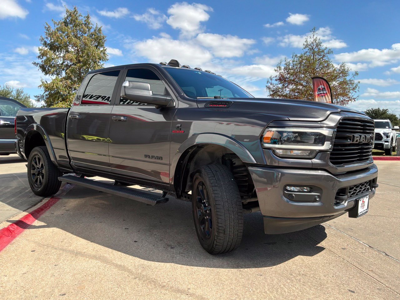 Used 2021 RAM 2500 Laramie w/ Night Edition AWD/4WD image 4