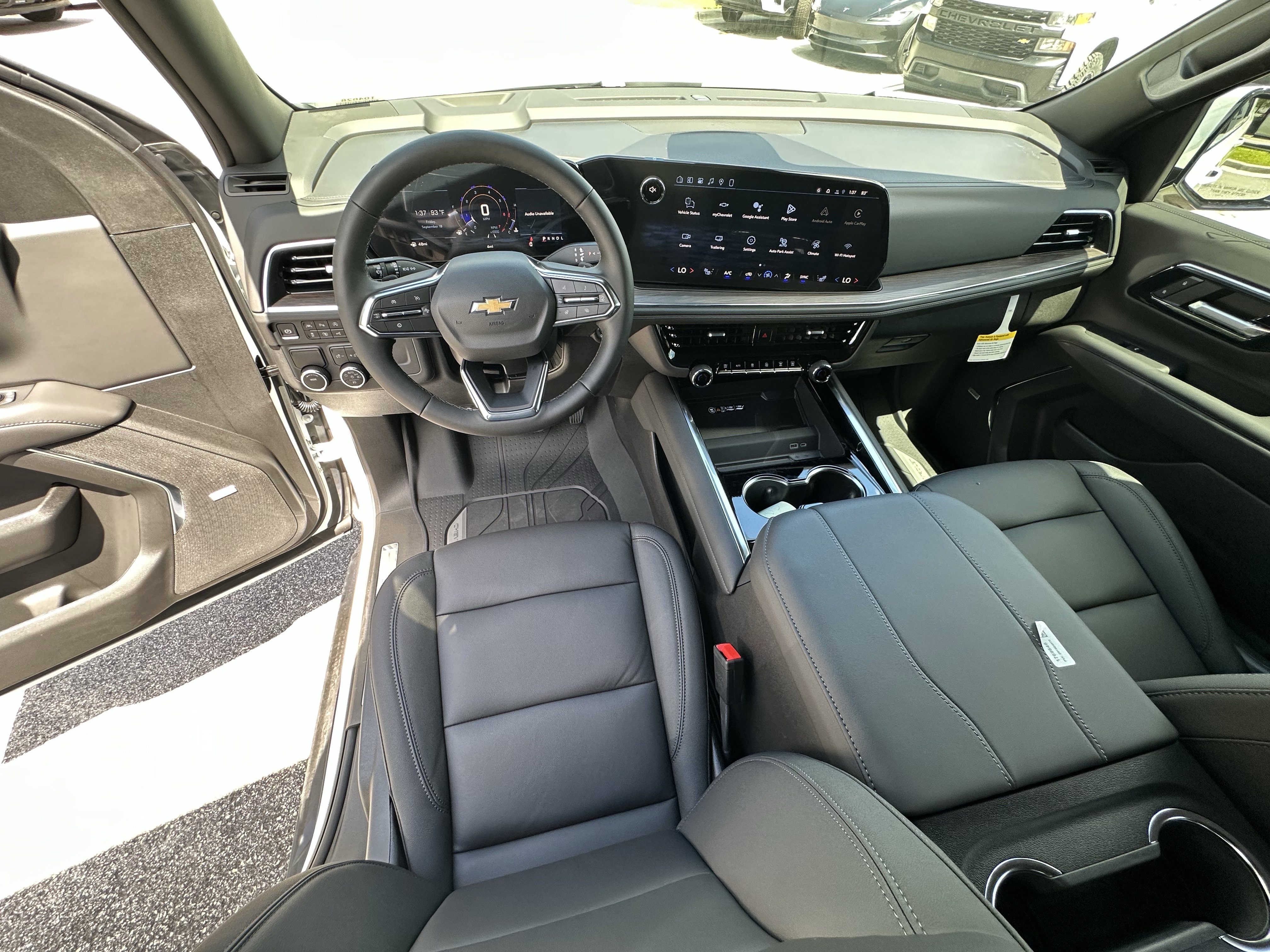 New 2026 Chevrolet Suburban LT w/ Comfort Package image 35