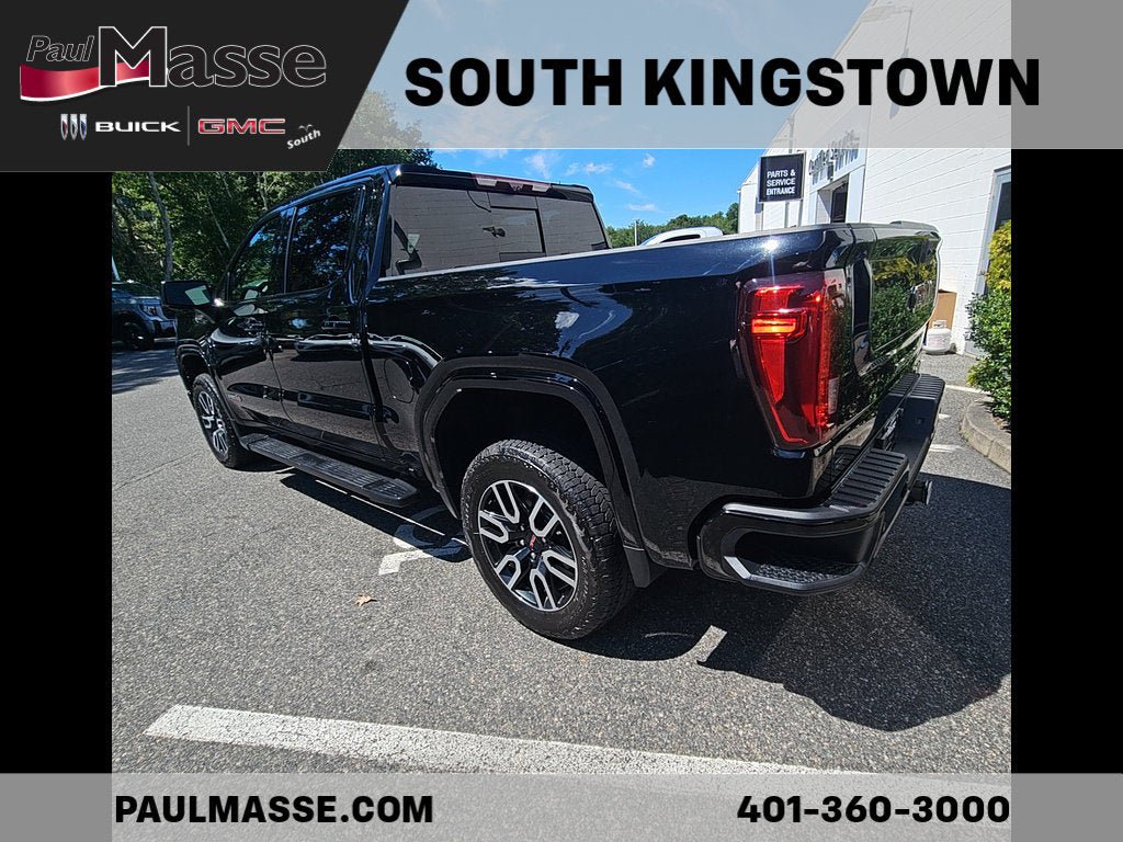 Used 2023 GMC Sierra 1500 AT4 w/ Technology Package AWD/4WD image 7