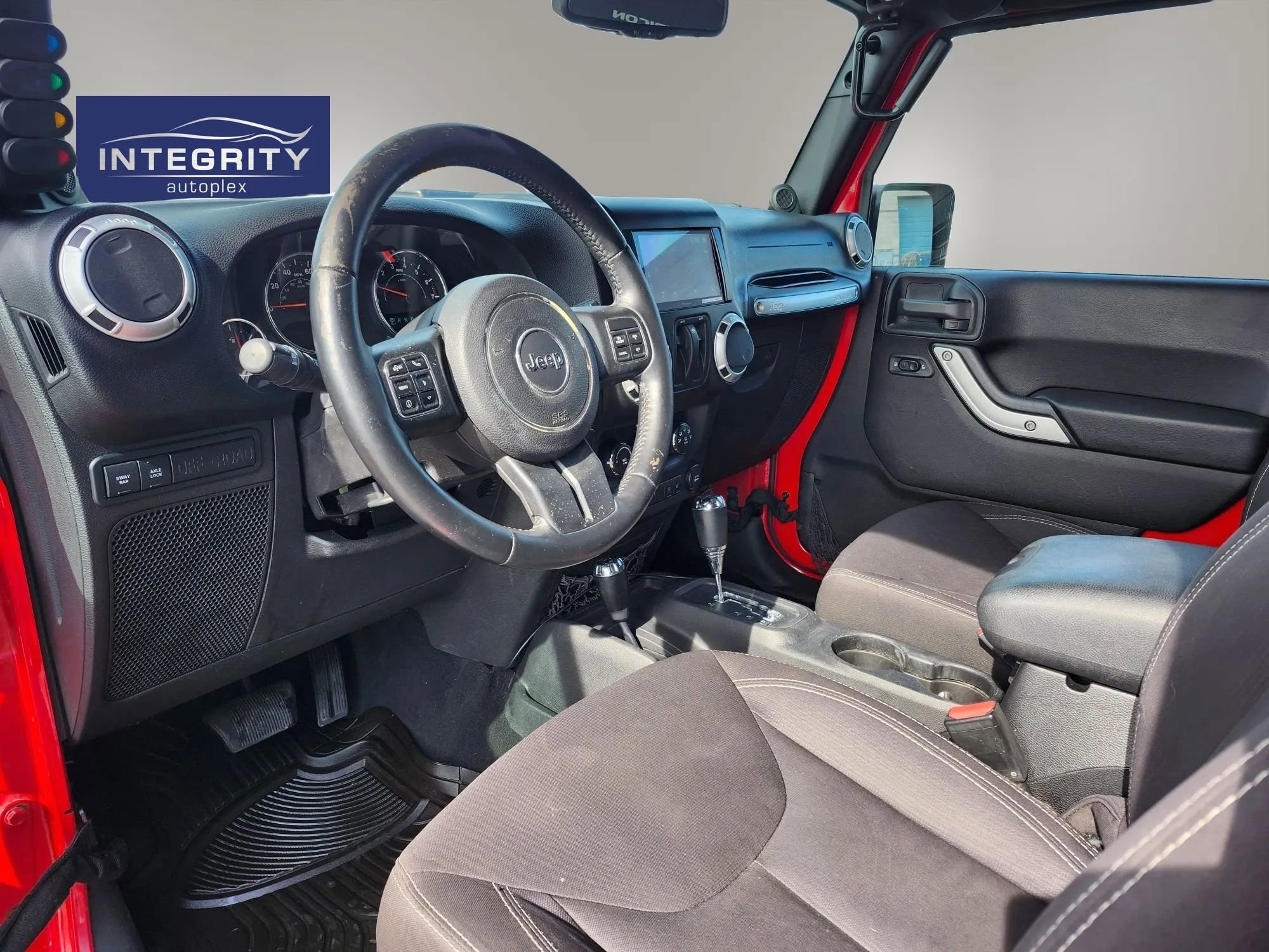 Used 2014 Jeep Wrangler Rubicon w/ Power Convenience Group image 11