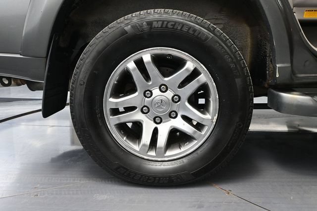 Used 2005 Toyota Sequoia Limited AWD/4WD image 13