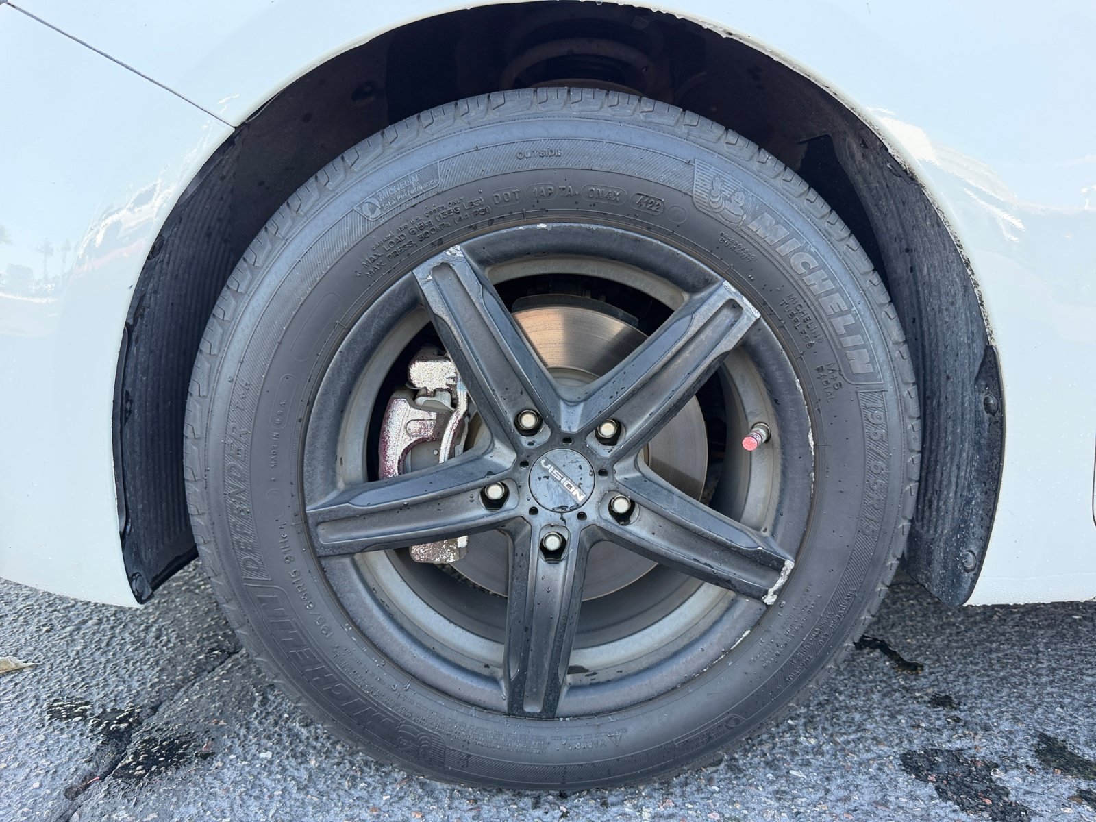 Used 2017 Kia Forte LX FWD image 26
