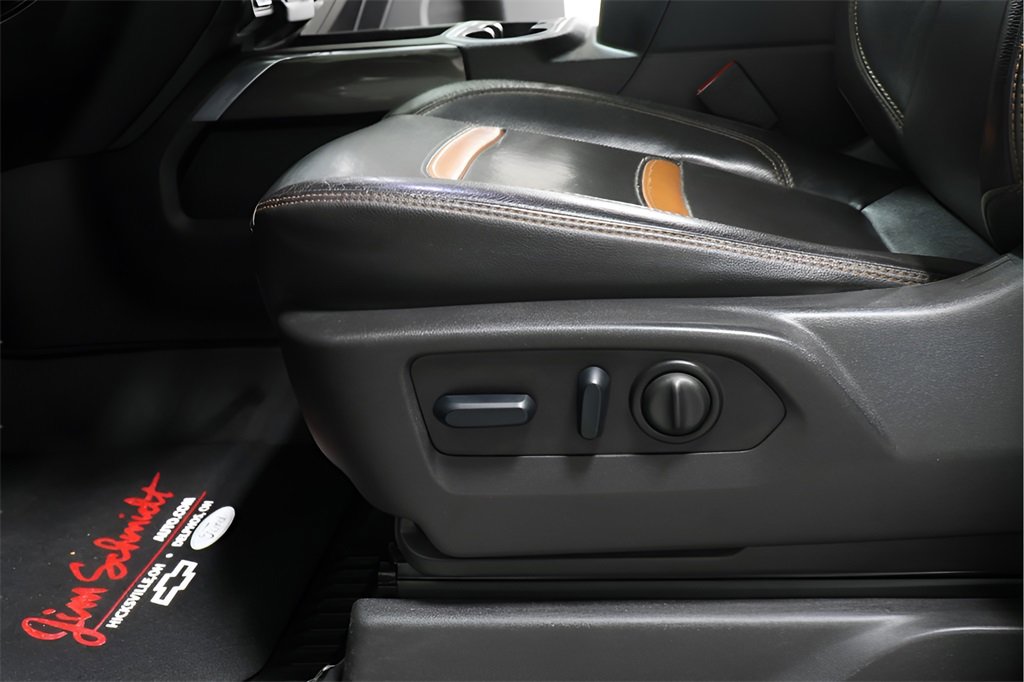 Used 2022 GMC Sierra 2500 AT4 w/ AT4 Preferred Package image 20