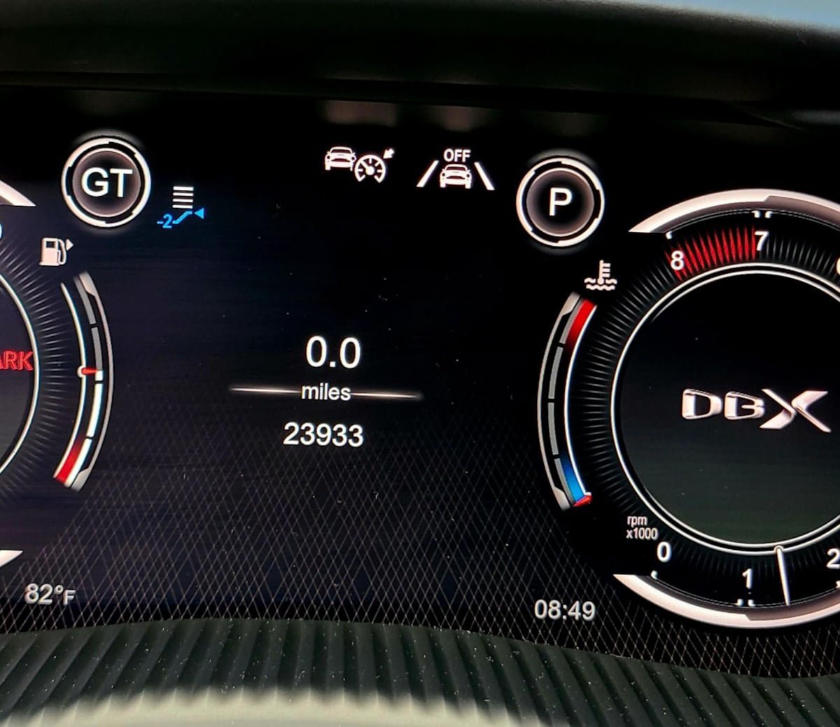 Used 2022 Aston Martin DBX AWD/4WD image 4