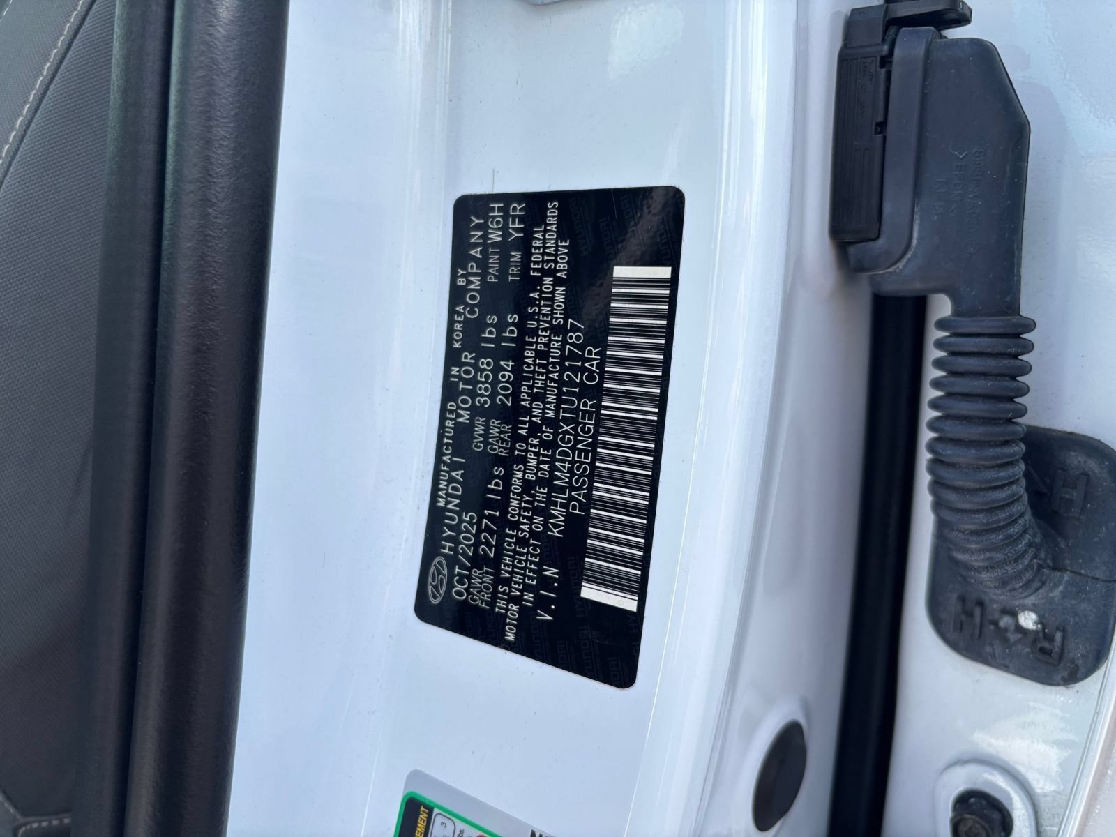 Used 2026 Hyundai Elantra Sport FWD image 25