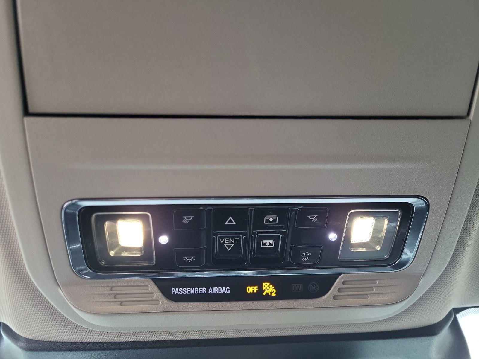 Used 2025 Lincoln Corsair Grand Touring w/ Towing Package image 17