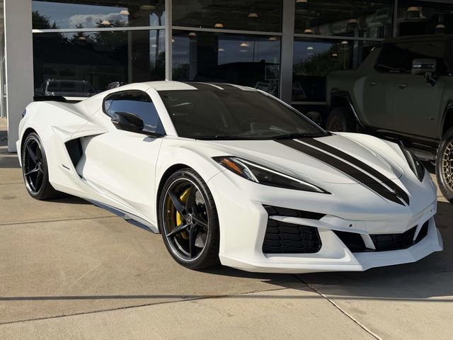 Used 2025 Chevrolet Corvette E-Ray w/ Stealth Interior Trim Package AWD/4WD image 1