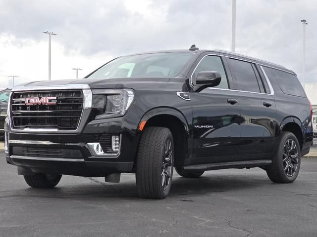 Used 2024 GMC Yukon XL SLE w/ Gmc Pro Safety Plus Package AWD/4WD image 14