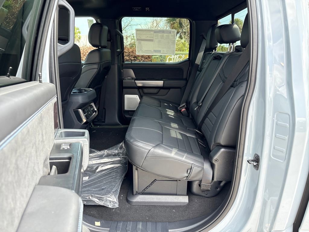 New 2026 Ford F350 Platinum image 32