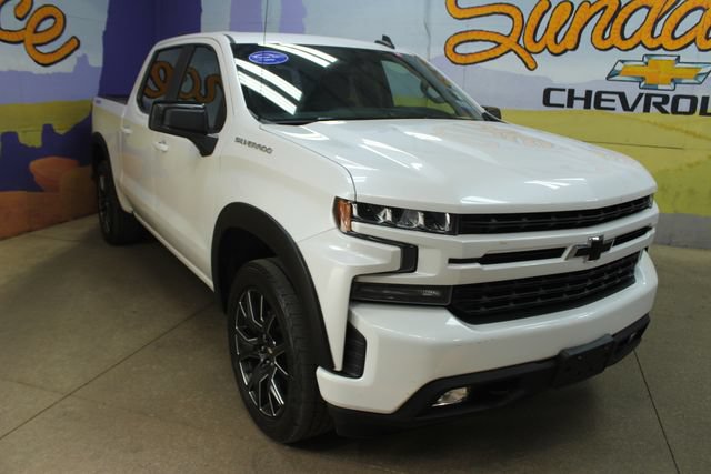 Used 2019 Chevrolet Silverado 1500 RST w/ True North Edition AWD/4WD image 2