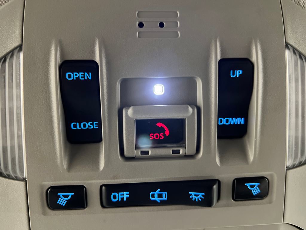 Used 2020 Toyota Highlander XLE image 64