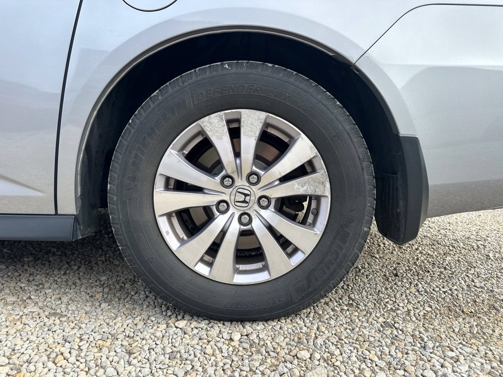 Used 2016 Honda Odyssey SE image 6