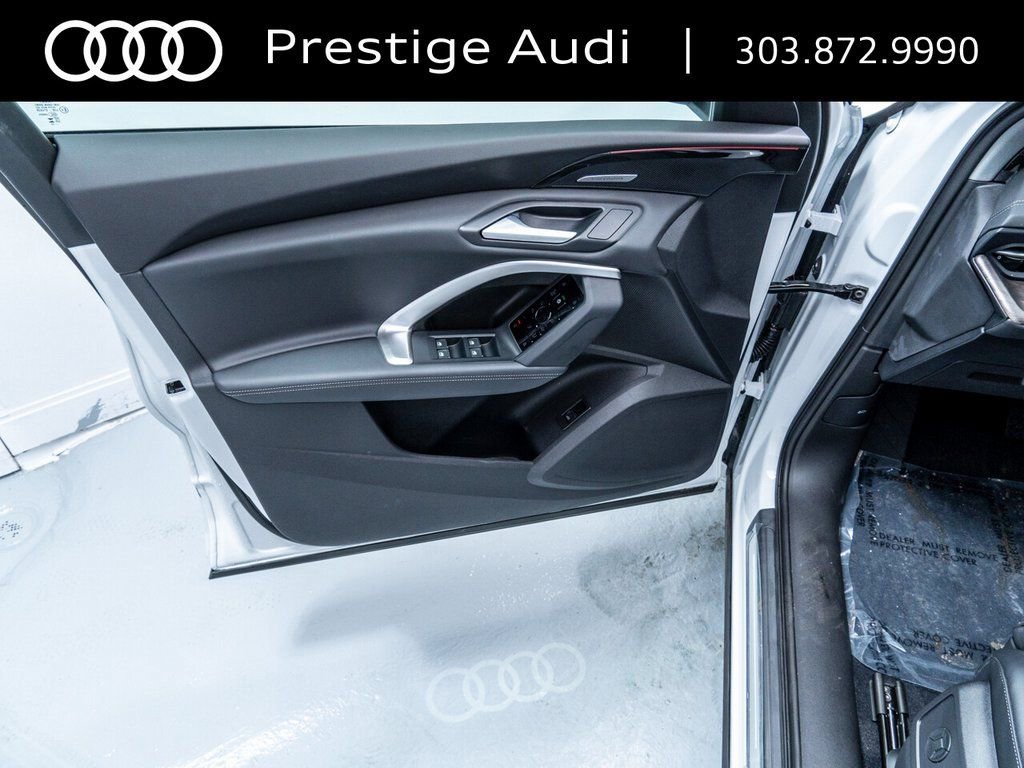 Used 2025 Audi Q5 Premium Plus w/ Premium Plus image 21
