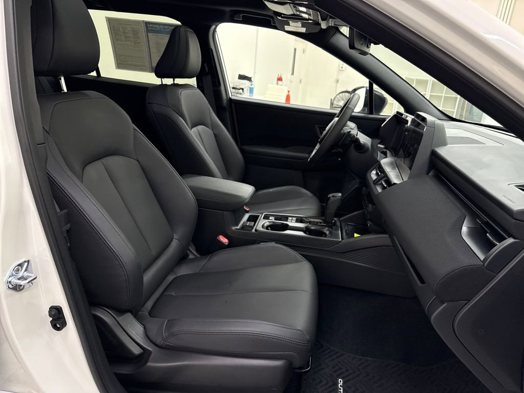 Used 2026 Subaru Outback Premium image 23