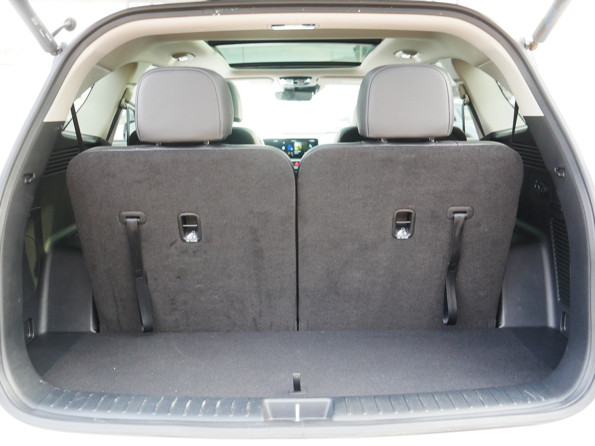 Certified 2025 Kia Sorento SX AWD/4WD image 18