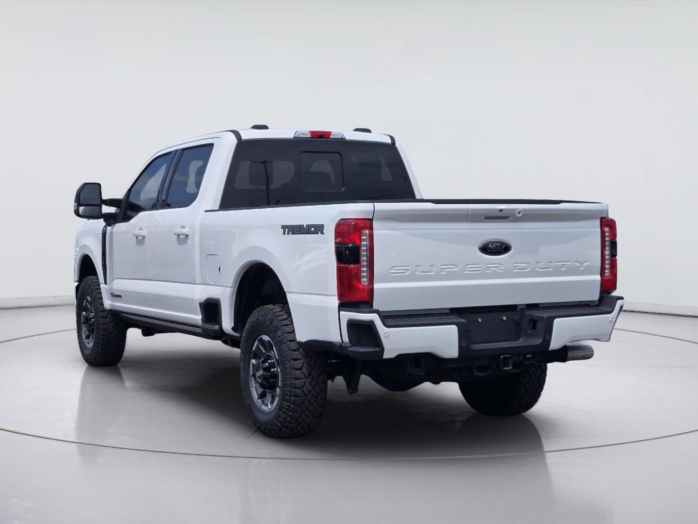Used 2024 Ford F250 Lariat w/ Lariat Ultimate Package AWD/4WD image 8