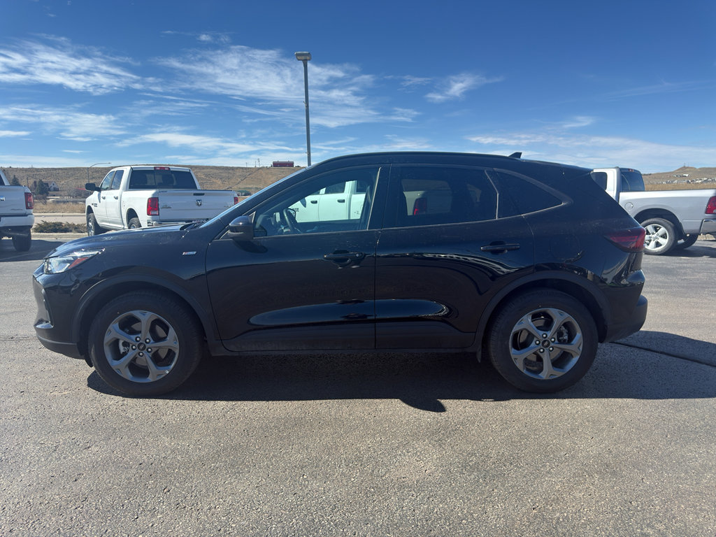 Used 2025 Ford Escape ST-Line Select image 8