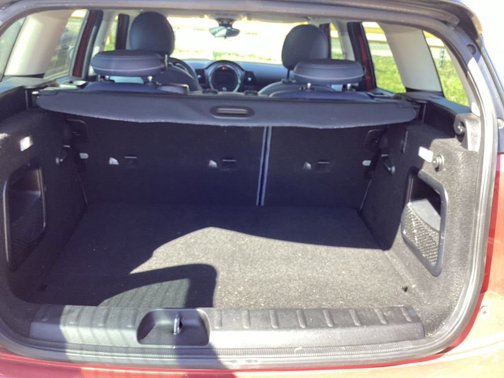Used 2021 MINI Cooper Clubman S w/ Signature Upholstery Package image 5