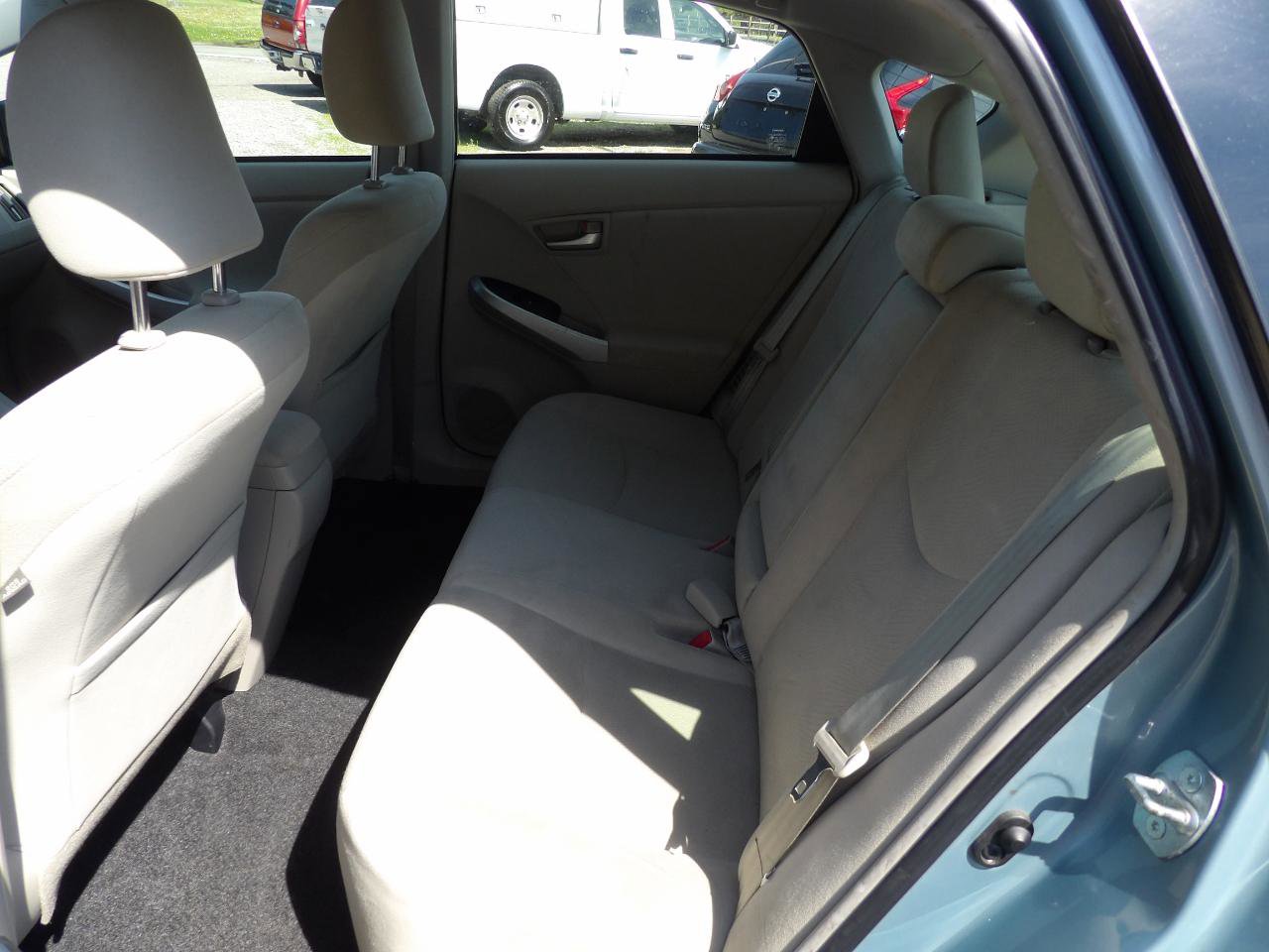 Used 2015 Toyota Prius Two FWD image 17