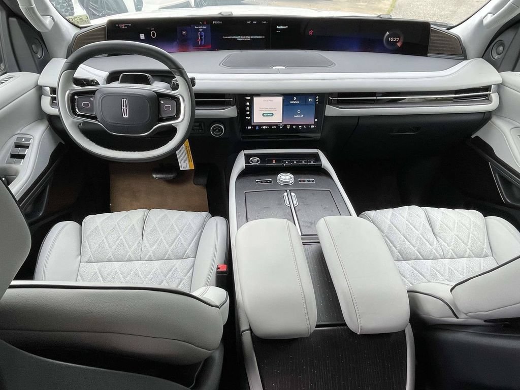New 2027 Lincoln Navigator L Black Label w/ Black Label Special Edition AWD/4WD image 11