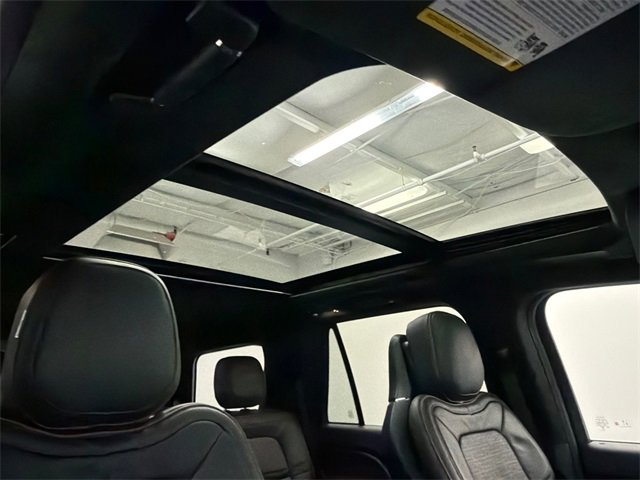 Used 2023 Lincoln Navigator Black Label image 14
