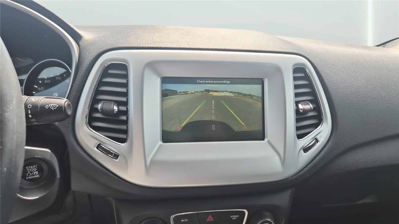 Used 2019 Jeep Compass Sport image 19