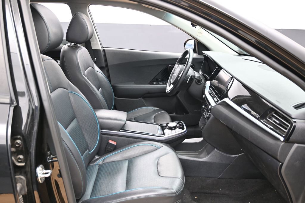 Used 2022 Kia Niro EX Premium FWD image 36