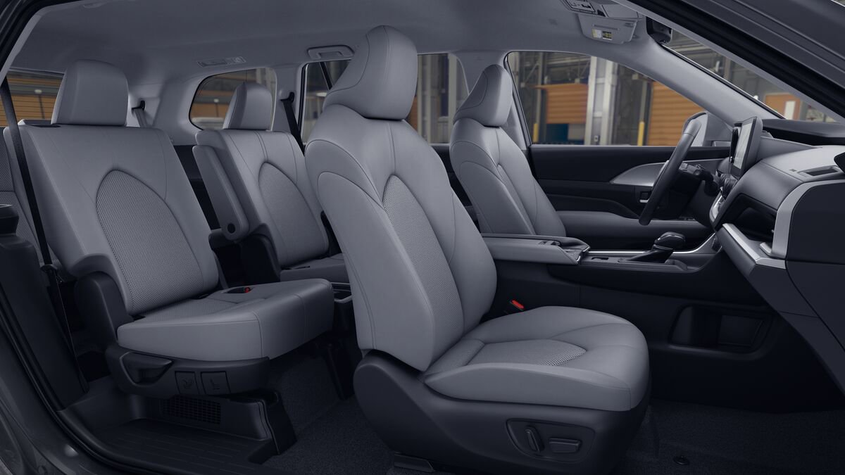 New 2026 Toyota Grand Highlander AWD Hybrid image 20