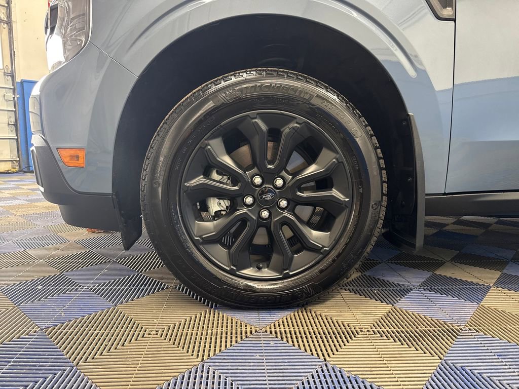 Certified 2024 Ford Maverick XLT w/ XLT Luxury Package AWD/4WD image 27