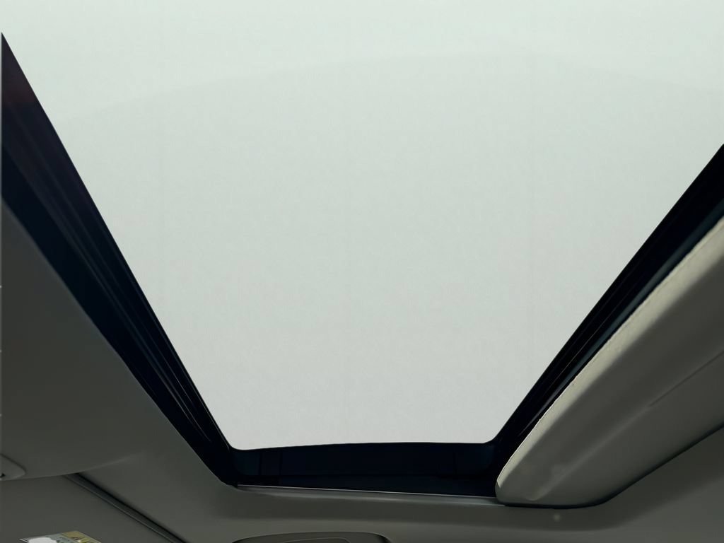 Used 2023 Honda Accord EX image 28