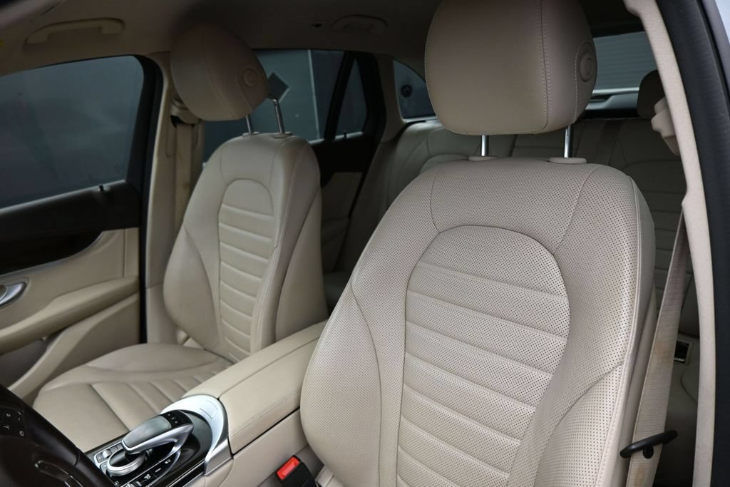 Used 2019 Mercedes-Benz GLC 43 AMG 4MATIC image 13