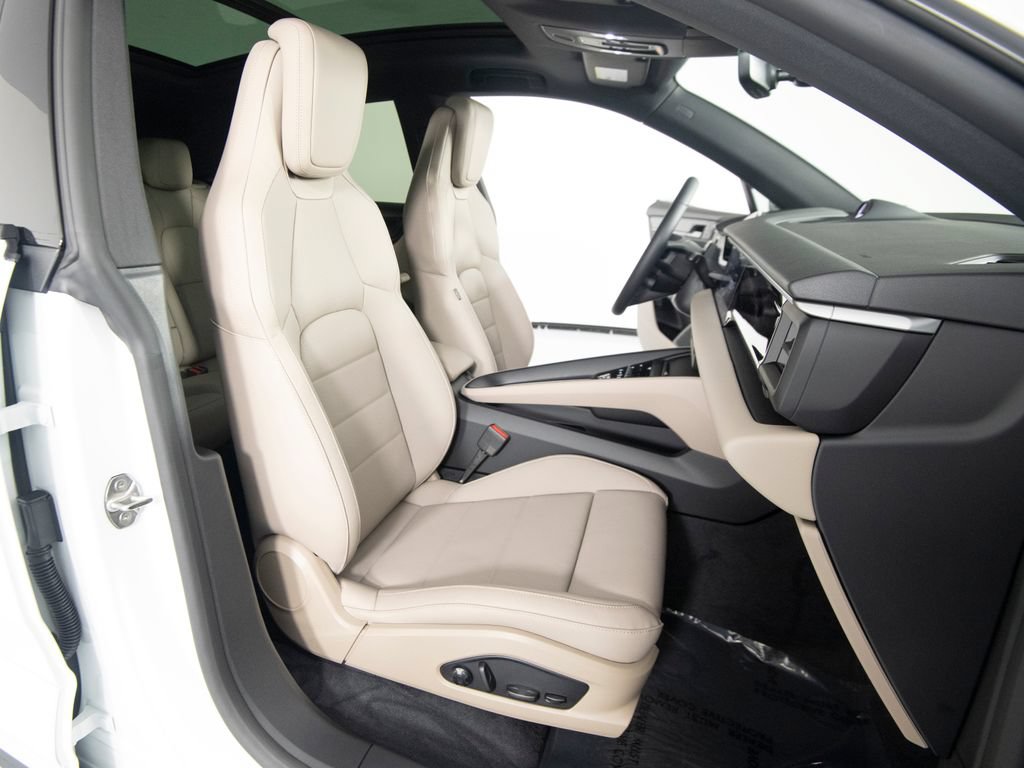 New 2026 Porsche Macan 4 Electric AWD/4WD image 33