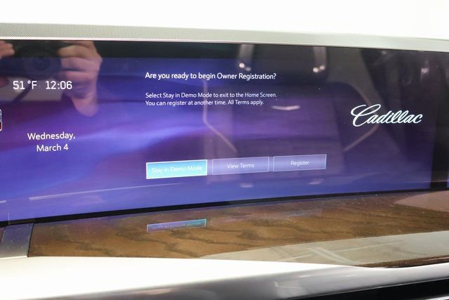 New 2026 Cadillac Escalade ESV Platinum Luxury image 21