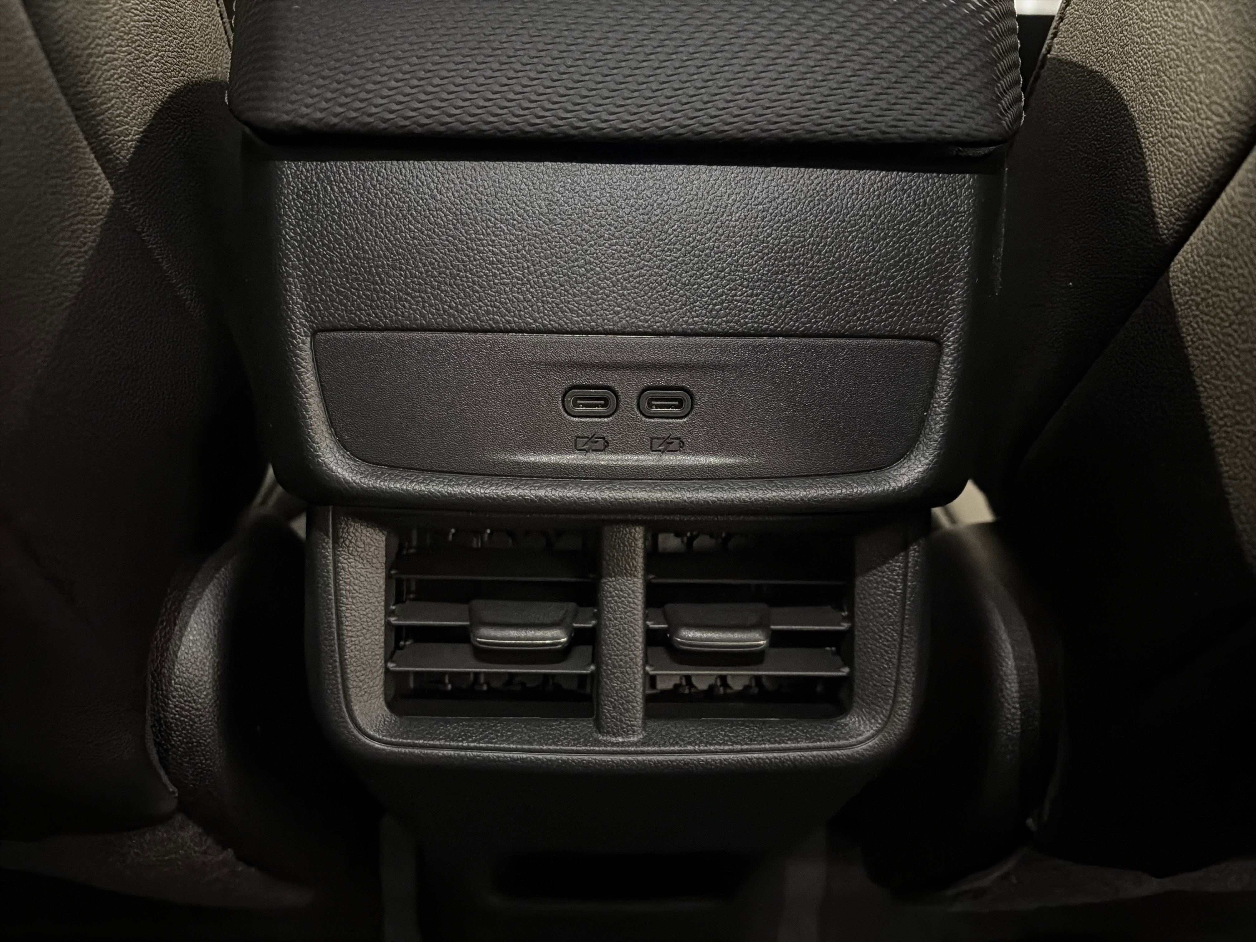 New 2026 Chevrolet Equinox LT w/ Convenience Package II image 12