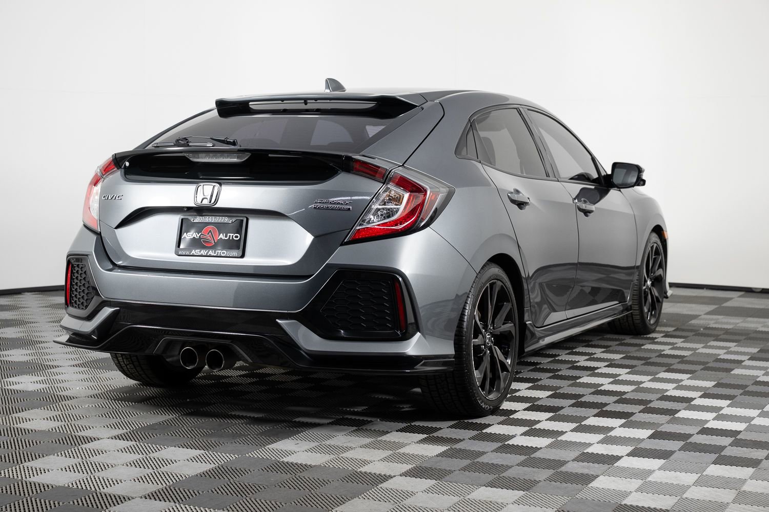 Used 2018 Honda Civic Sport Touring image 7
