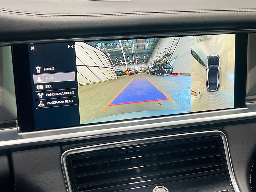 Used 2017 Porsche Panamera 4S image 38