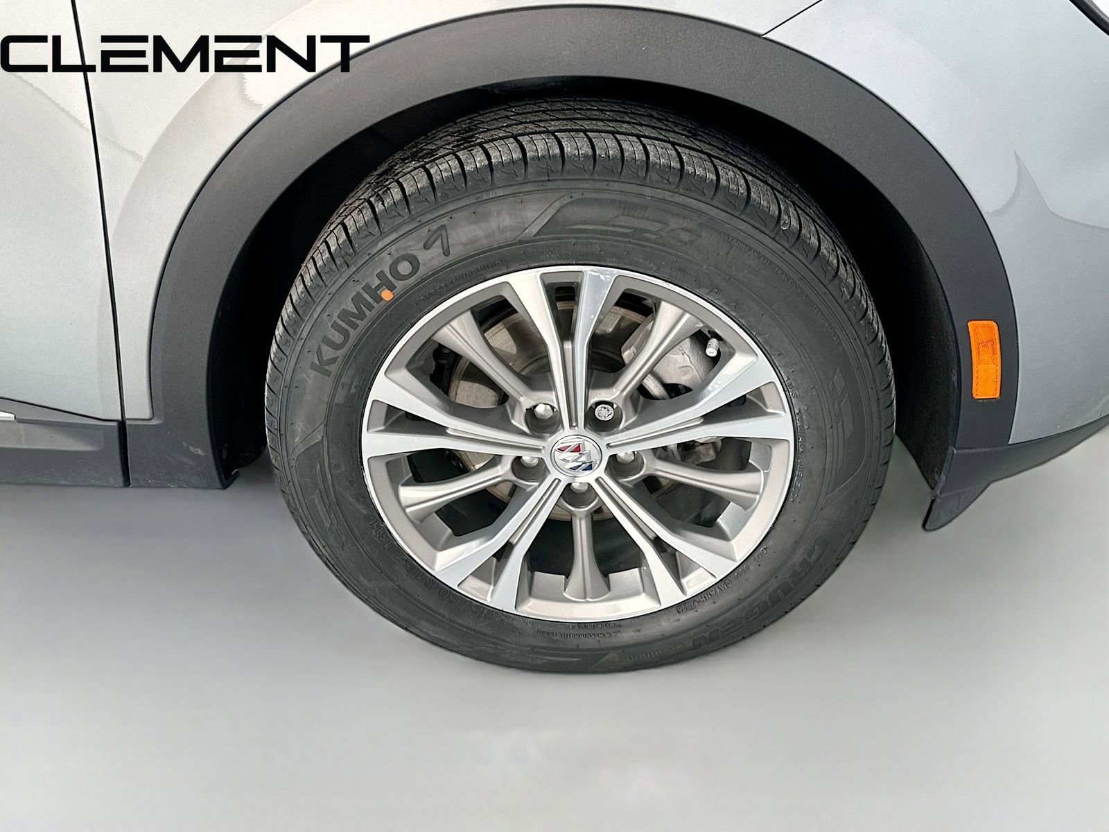 Used 2023 Buick Envision Preferred image 36