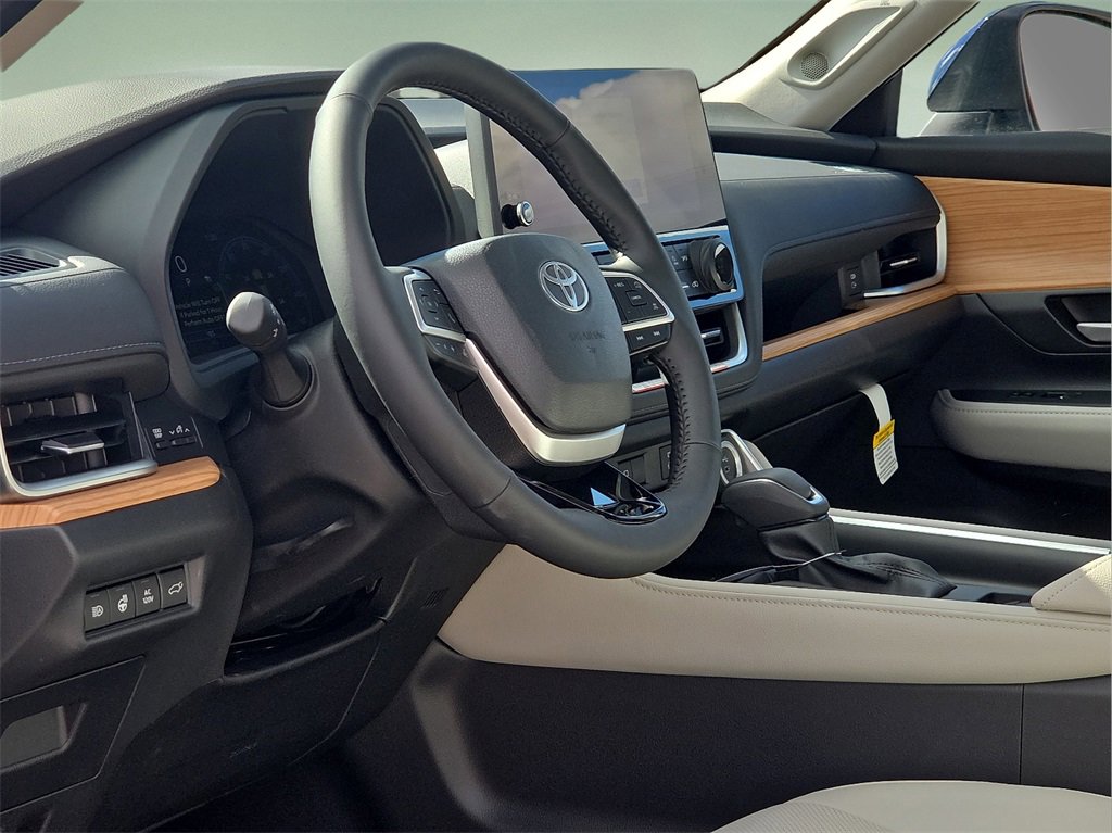 New 2026 Toyota Grand Highlander Limited image 21