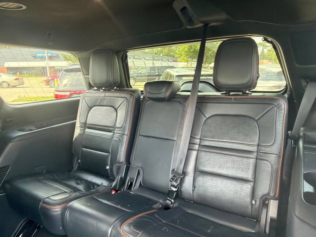 Used 2024 Lincoln Navigator Black Label AWD/4WD image 10