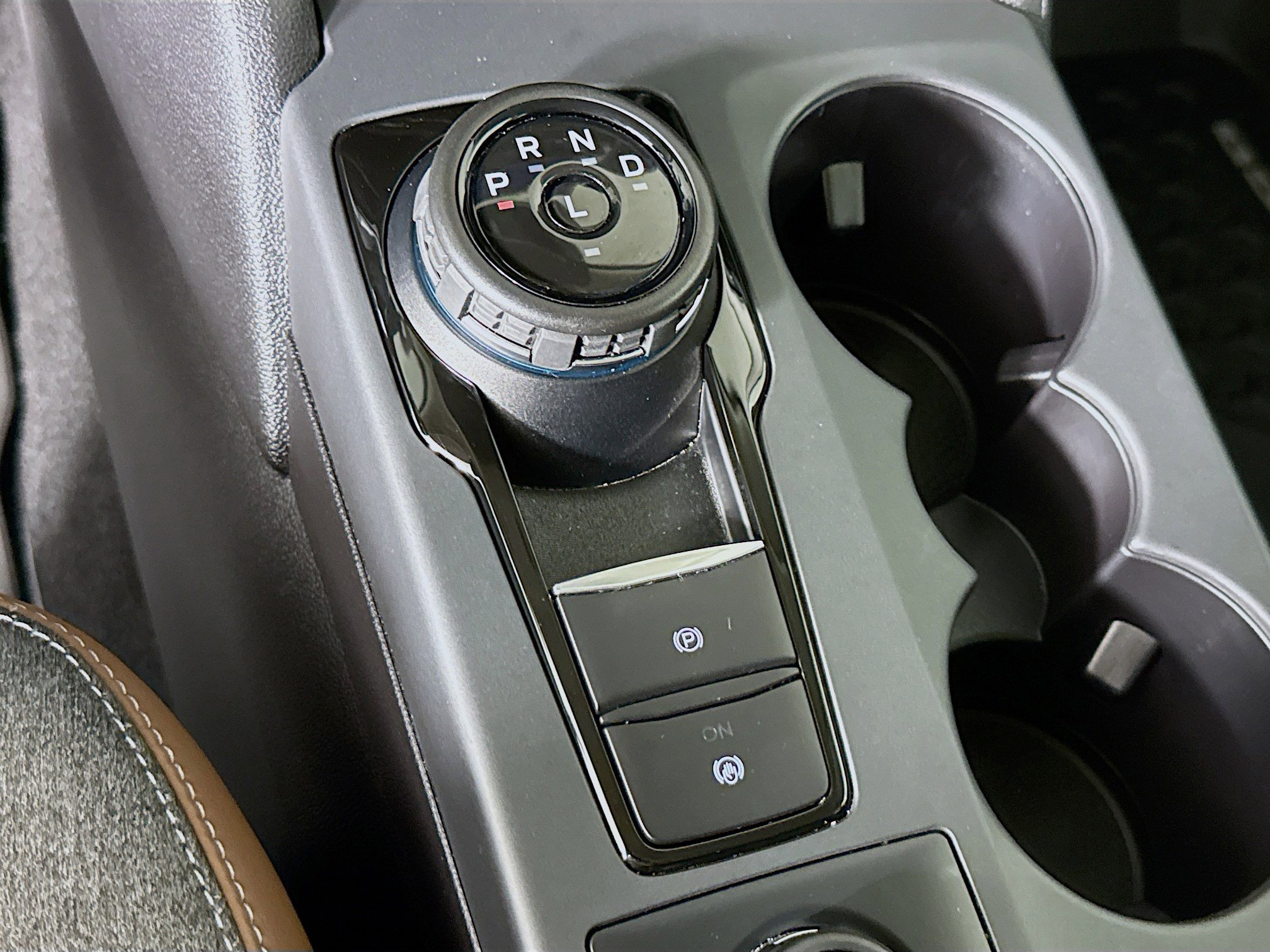 Used 2024 Ford Bronco Sport Outer Banks AWD/4WD image 19
