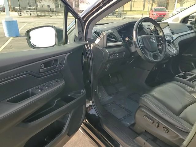Used 2023 Honda Odyssey EX-L image 13
