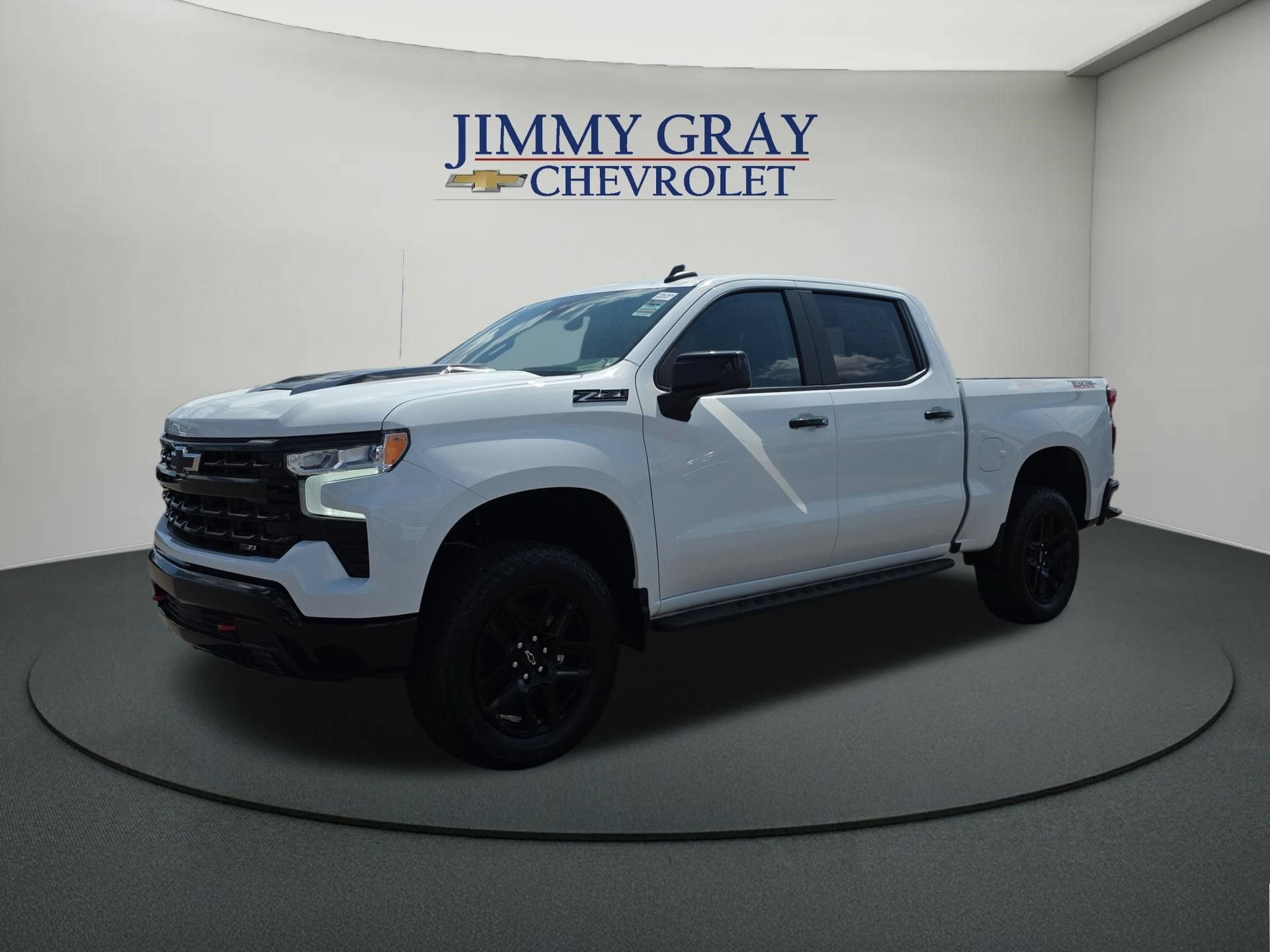 New 2026 Chevrolet Silverado 1500 LT Trail Boss w/ Convenience Package II AWD/4WD image 1