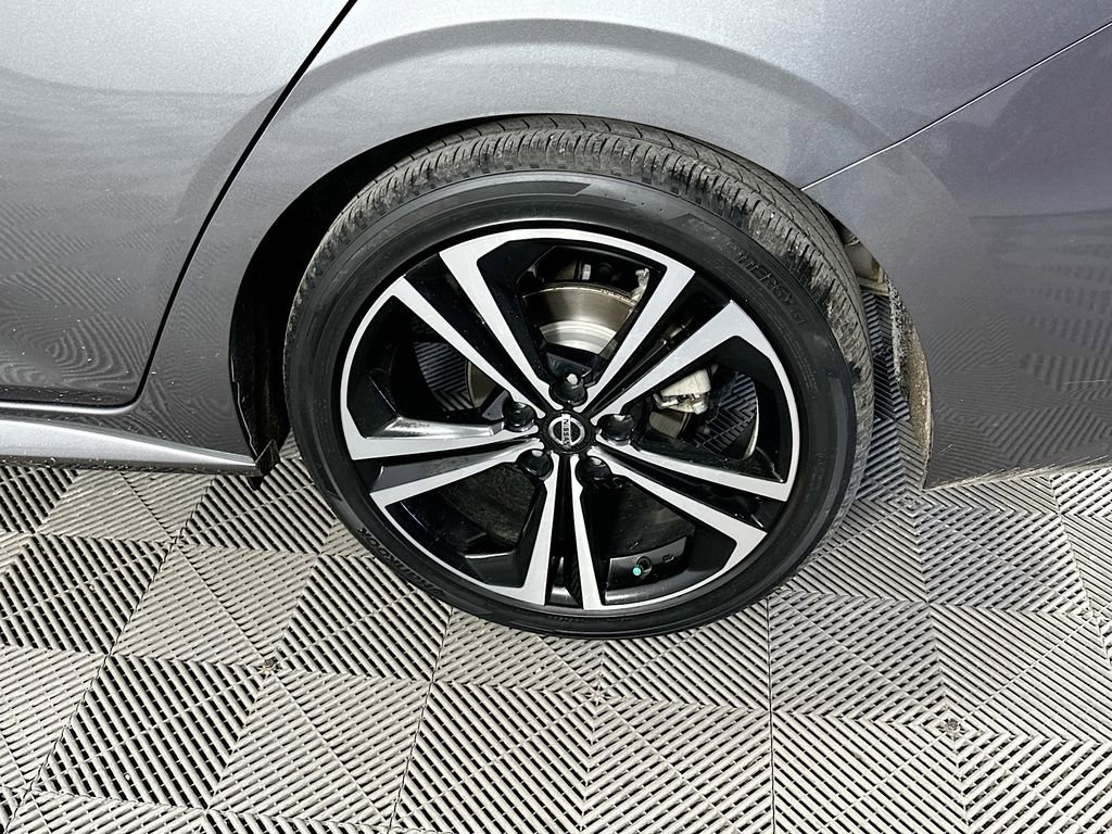 Certified 2022 Nissan Sentra SR w/ Electronics Package image 37