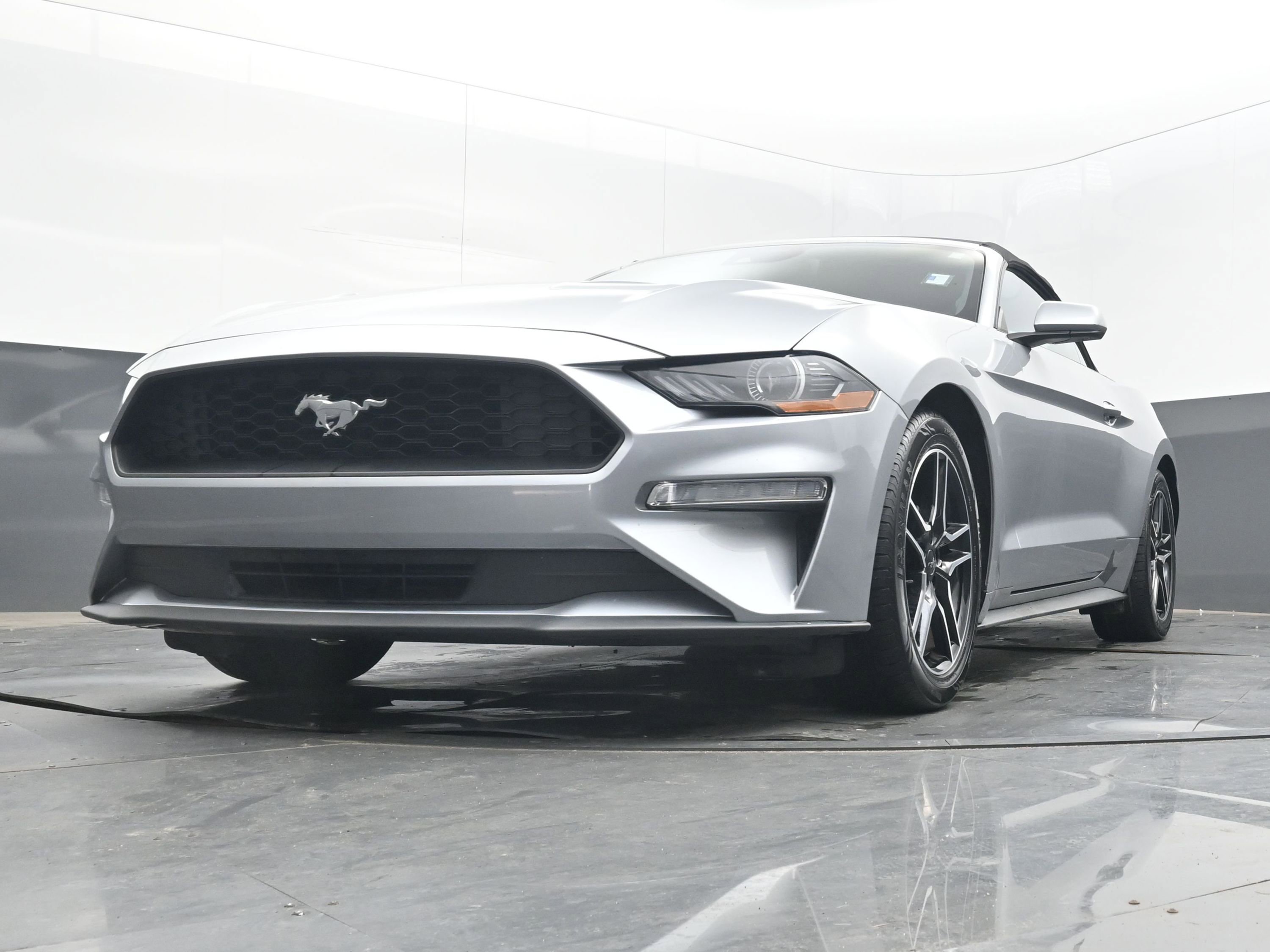 Used 2023 Ford Mustang Premium image 20