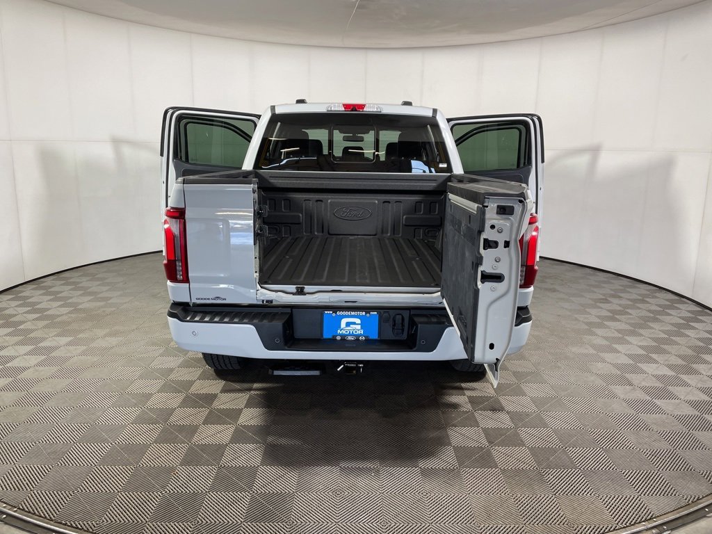 Used 2024 Ford F150 Platinum image 22