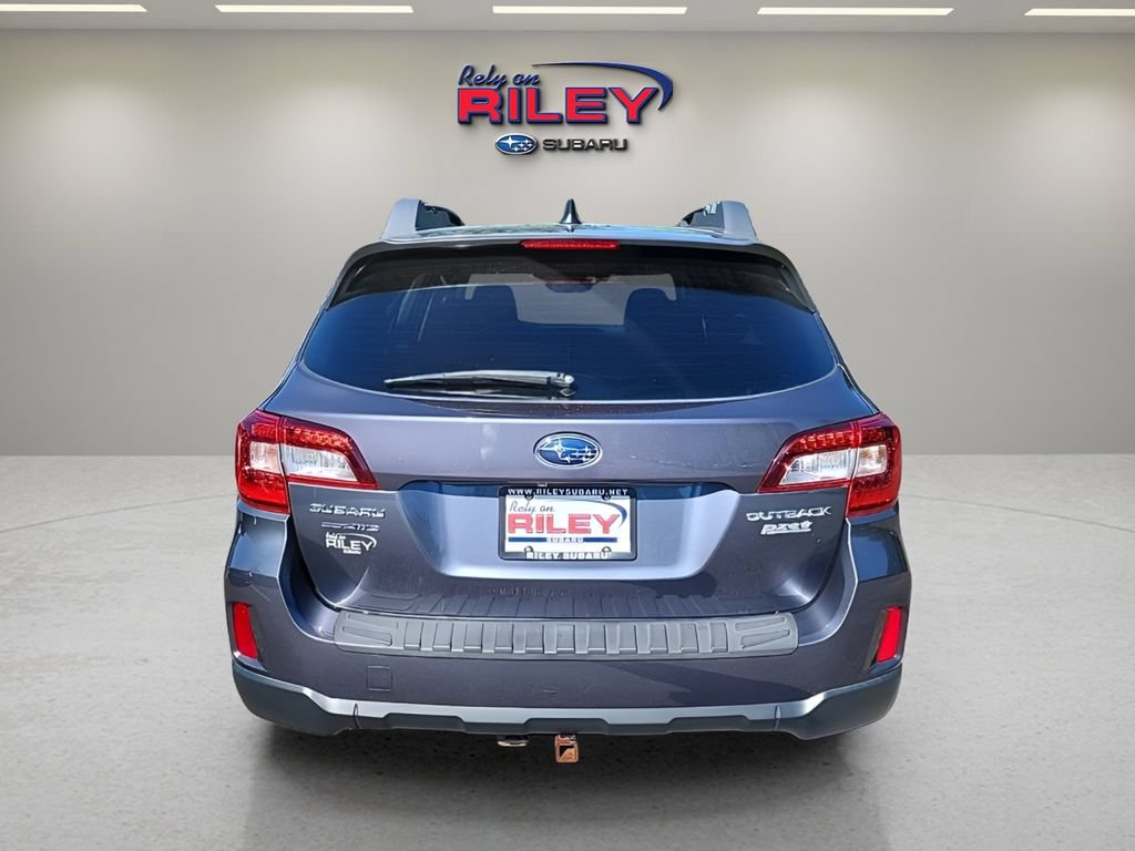 Used 2016 Subaru Outback 2.5i Limited AWD/4WD image 4