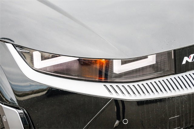New 2025 Hyundai Ioniq 5 N image 8