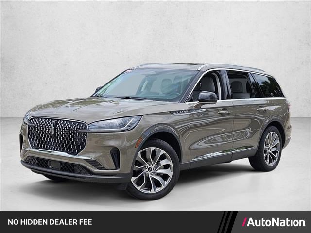 Used 2025 Lincoln Aviator Reserve AWD/4WD image 1