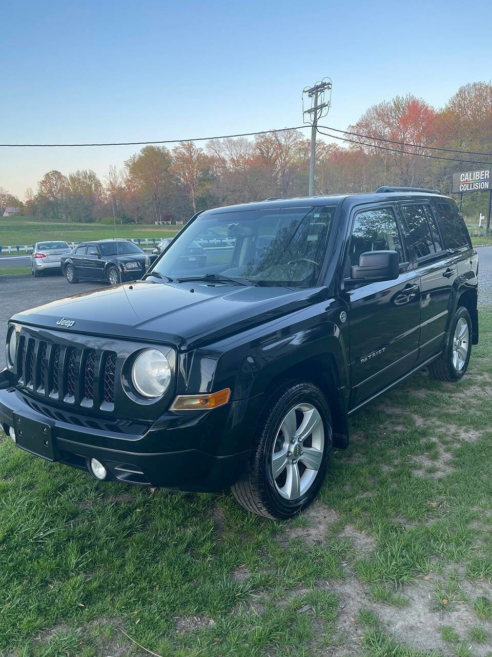 Used 2013 Jeep Patriot Latitude image 3