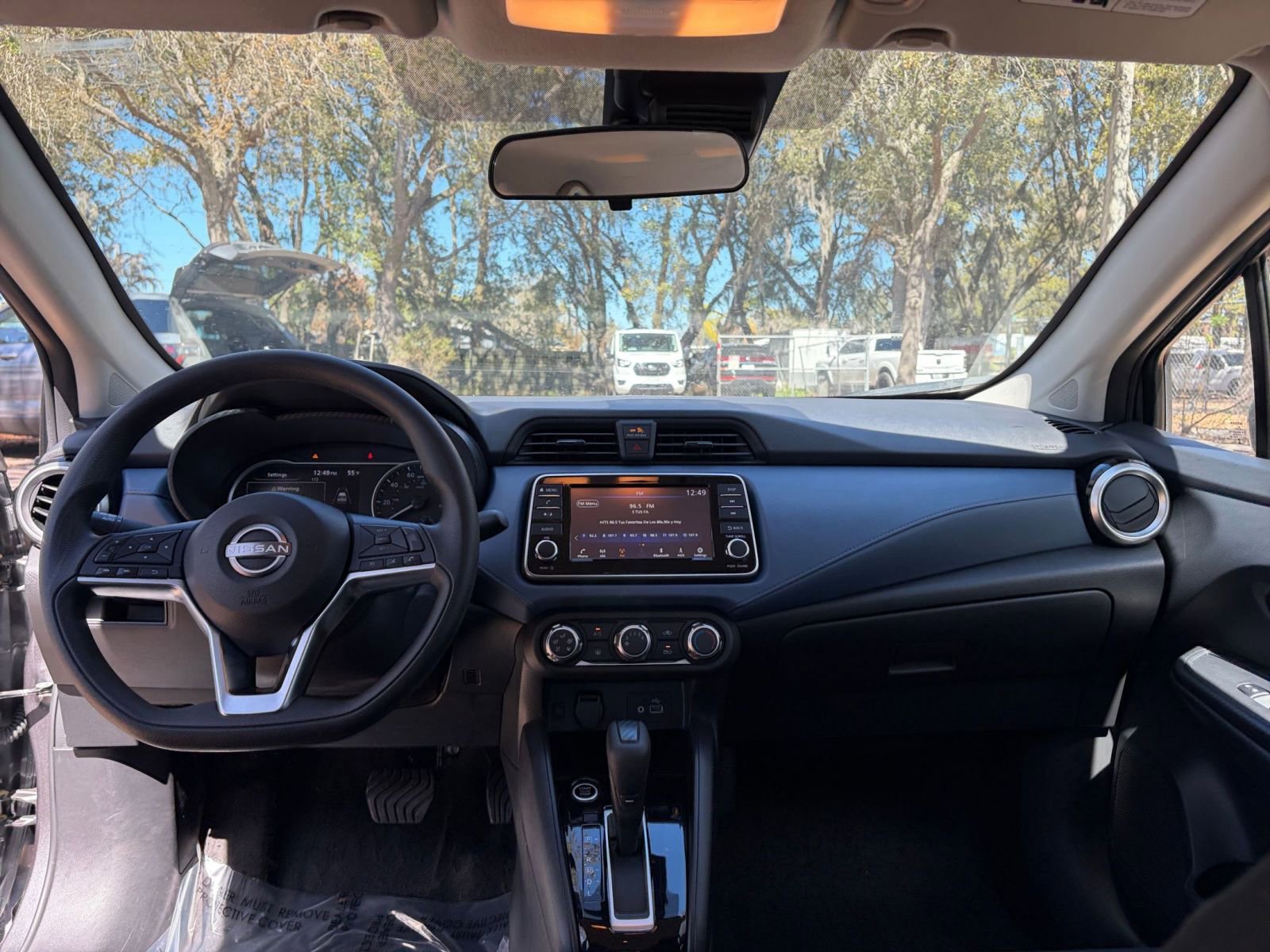 Used 2025 Nissan Versa SV FWD image 29